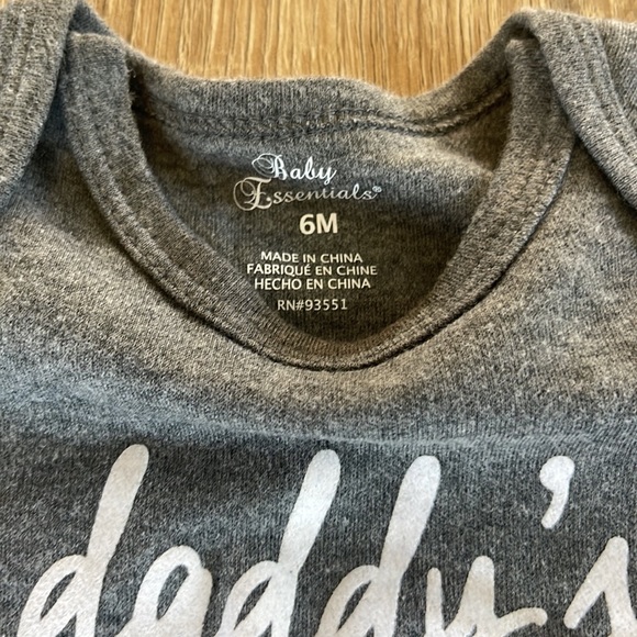 Baby Essentials Baby Boy Outfits Sz 6m Ain’t No Mama Like the One I Got - Picture 3 of 6